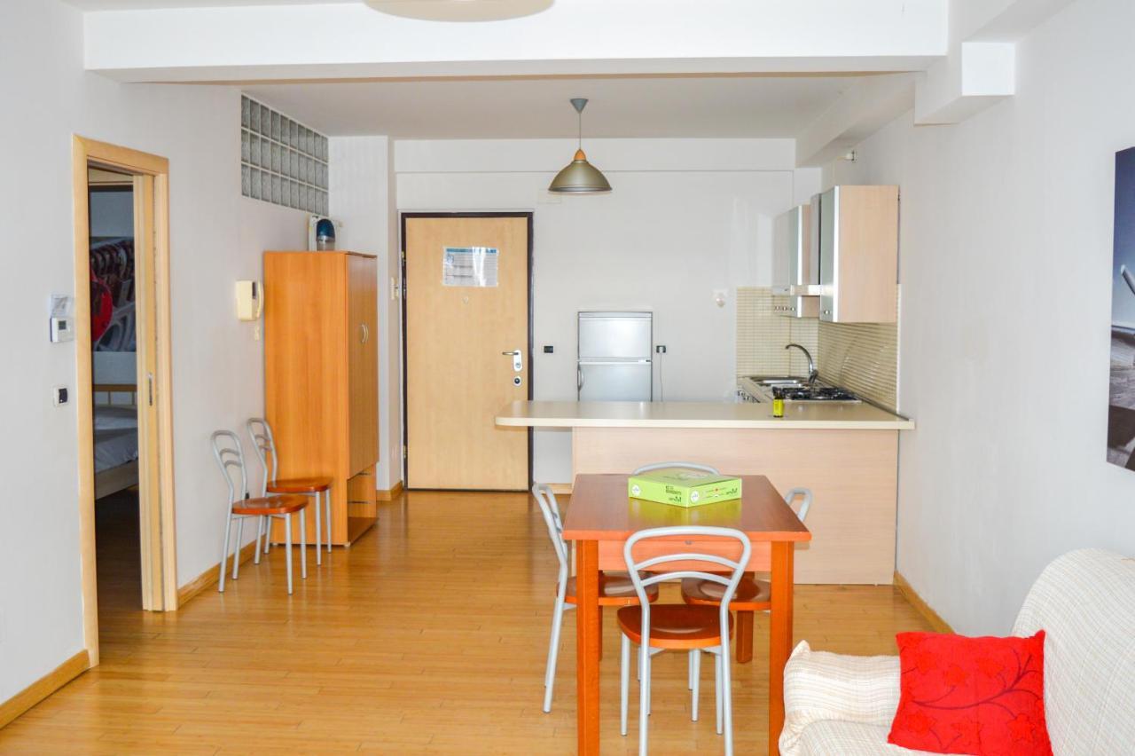 Homiday - Residence Prestige Пинето Экстерьер фото