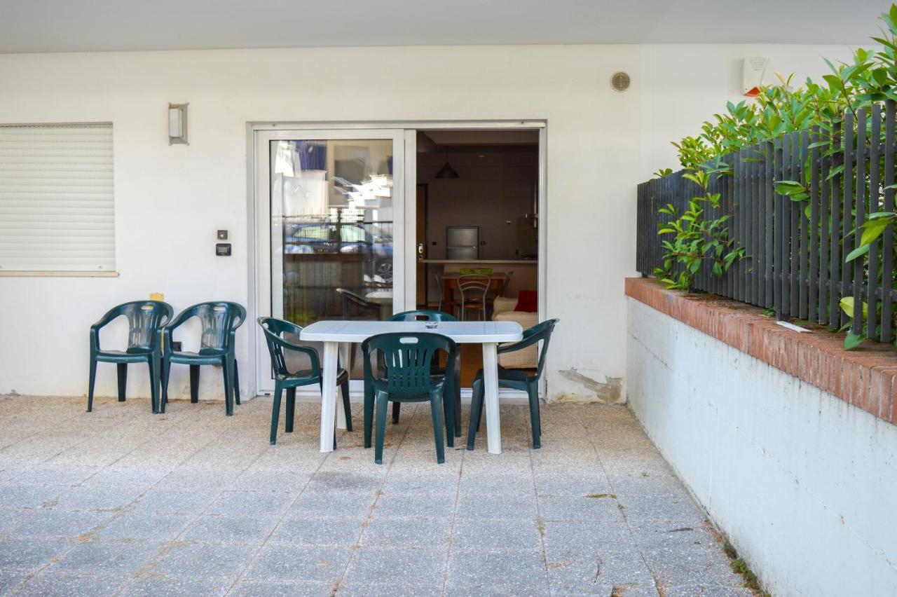 Homiday - Residence Prestige Пинето Экстерьер фото