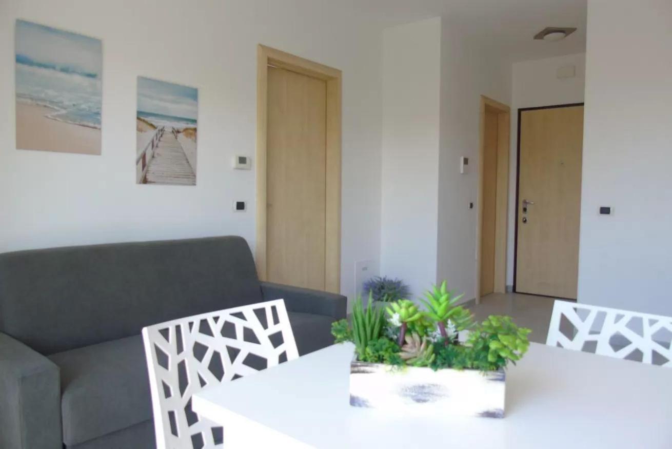 Homiday - Residence Prestige Пинето Экстерьер фото