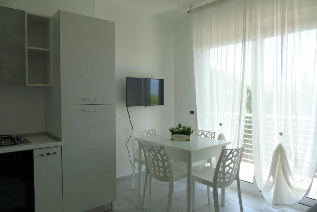 Homiday - Residence Prestige Пинето Экстерьер фото